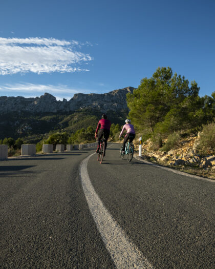 road cycling holidays